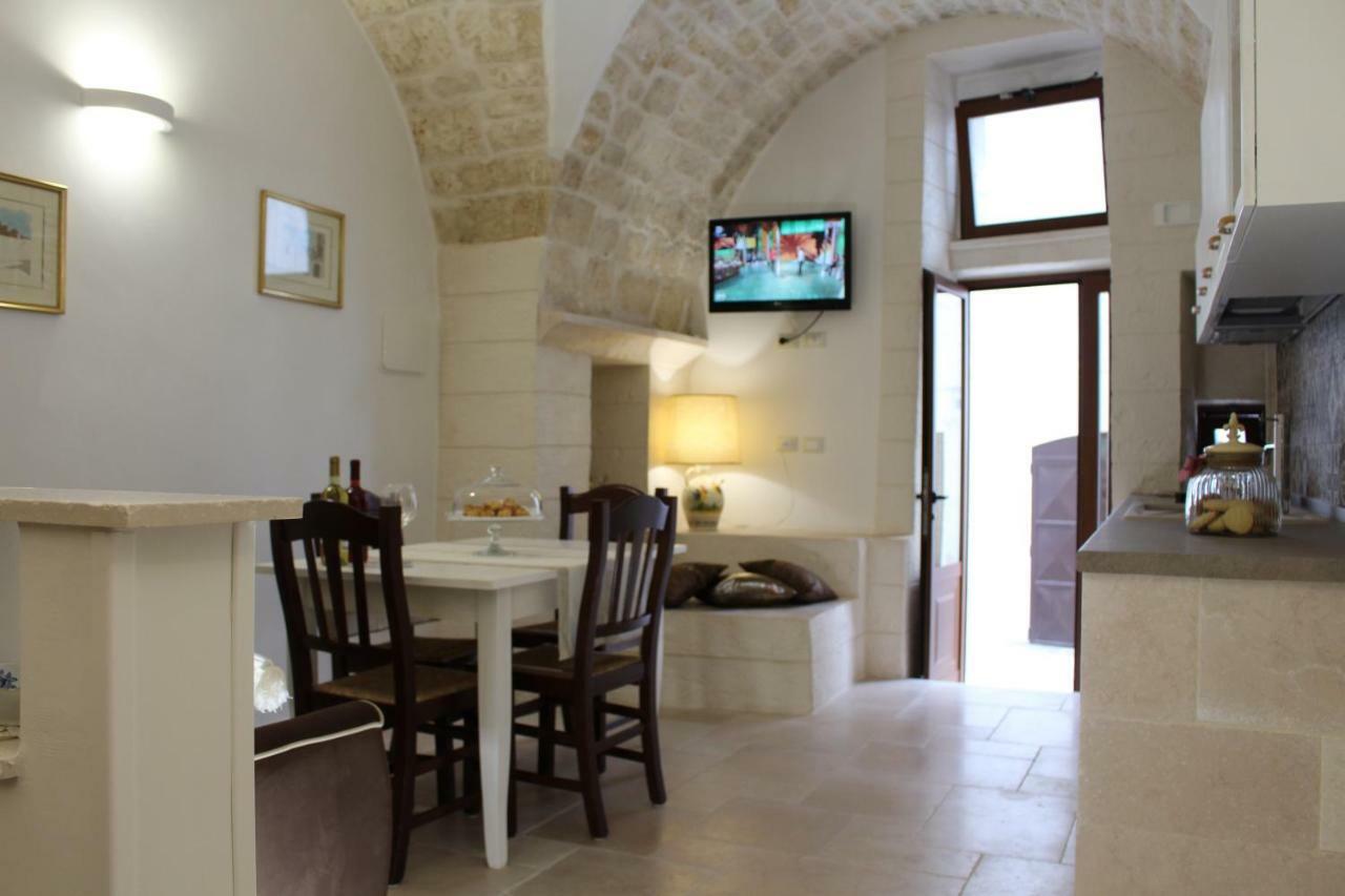 דירות אוסטוני La Rosa D Ernesto Wifi Free 3 Sleeping Places מראה חיצוני תמונה